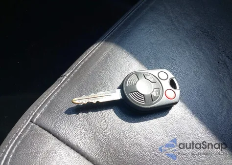 2011 Ford Escape Limited z USA, uszkodzony, nr VIN 1FMCU0EG9BKA19365